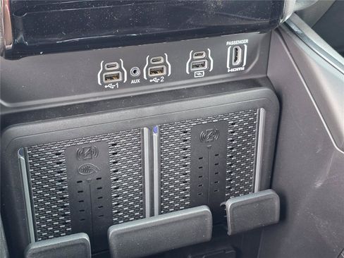 New 2026 RAM 1500 Laramie w/ Night Edition AWD/4WD image 15