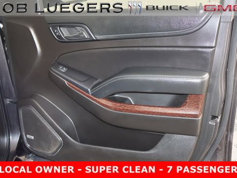 Used 2017 GMC Yukon SLT w/ Open Road Package image 18