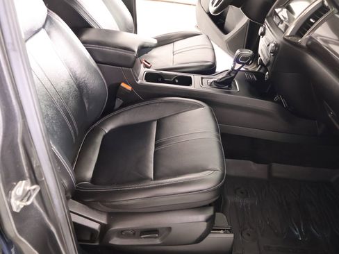 Used 2019 Ford Ranger Lariat RWD image 13