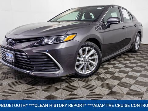 Used 2023 Toyota Camry LE FWD image 2