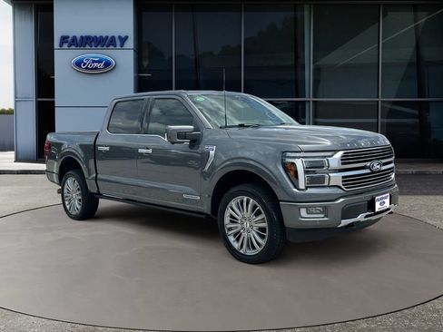 Used 2025 Ford F150 Platinum w/ Equipment Group 703A Plus AWD/4WD image 3