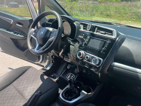 Used 2015 Honda Fit LX image 24