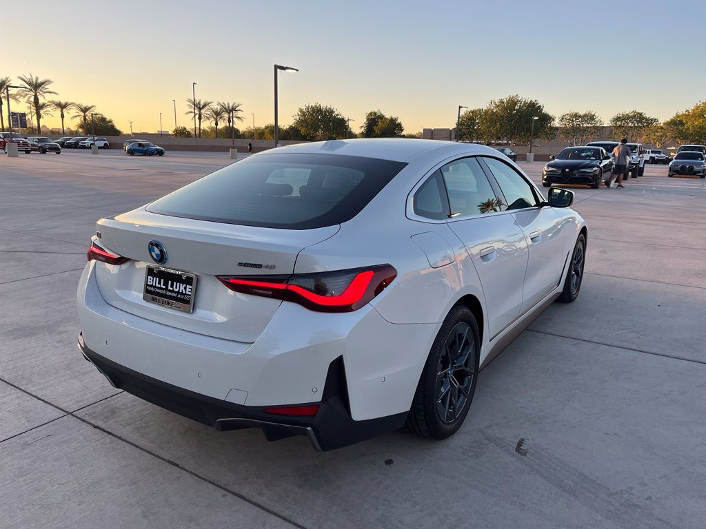Used 2023 BMW i4 eDrive40 w/ Premium Package RWD image 6
