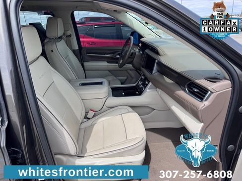 Certified 2021 GMC Yukon XL Denali w/ Denali Ultimate Package AWD/4WD image 17