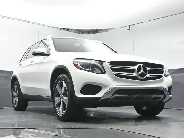 Used 2017 Mercedes-Benz GLC 300 4MATIC image 34