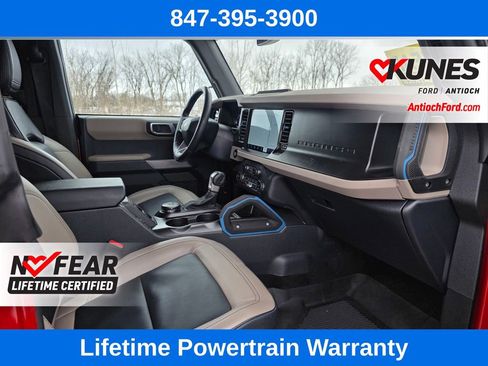 Used 2023 Ford Bronco Wildtrak image 30