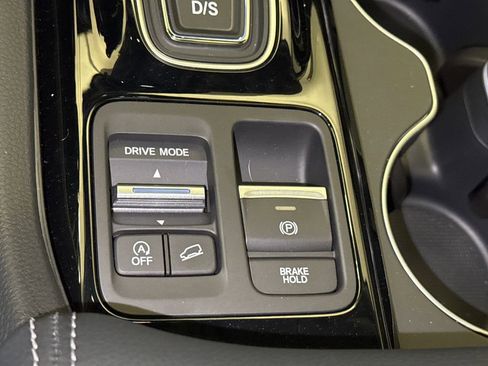 New 2026 Honda Pilot Touring image 30