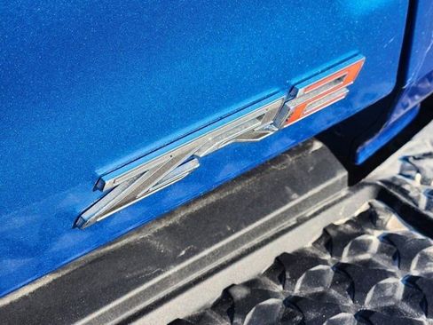 Used 2024 Chevrolet Colorado ZR2 w/ ZR2 Convenience Package III image 10