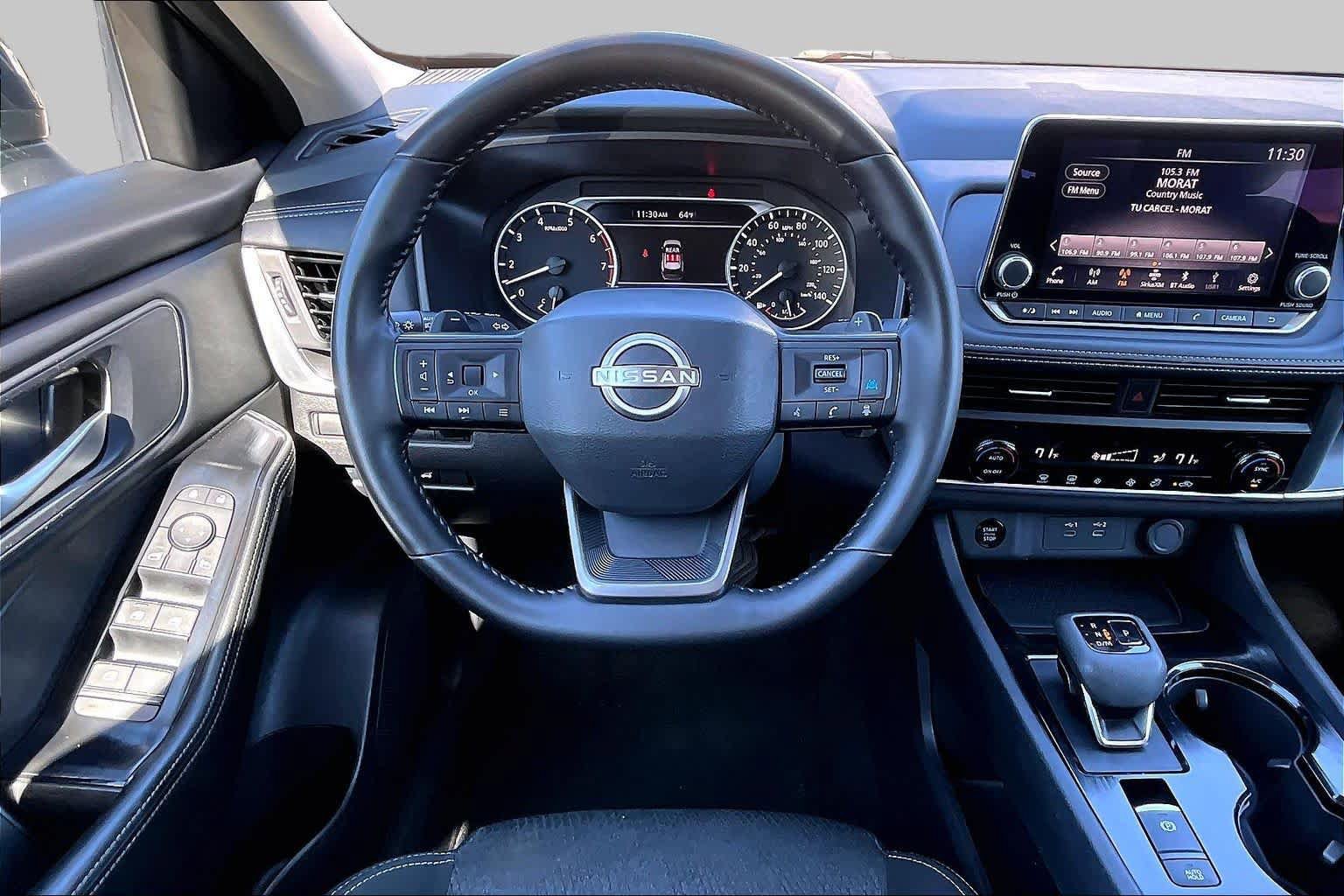 Used 2025 Nissan Rogue SV FWD image 6