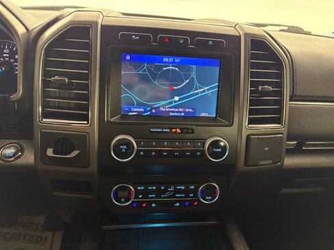 Used 2020 Ford Expedition XLT w/ Equipment Group 202A RWD image 28