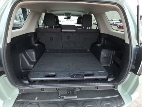 Used 2022 Toyota 4Runner Trail Special Edition AWD/4WD image 17