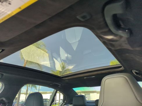 New 2026 BMW M5 w/ Executive Package image 28