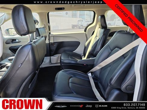 Certified 2024 Chrysler Pacifica Select image 23