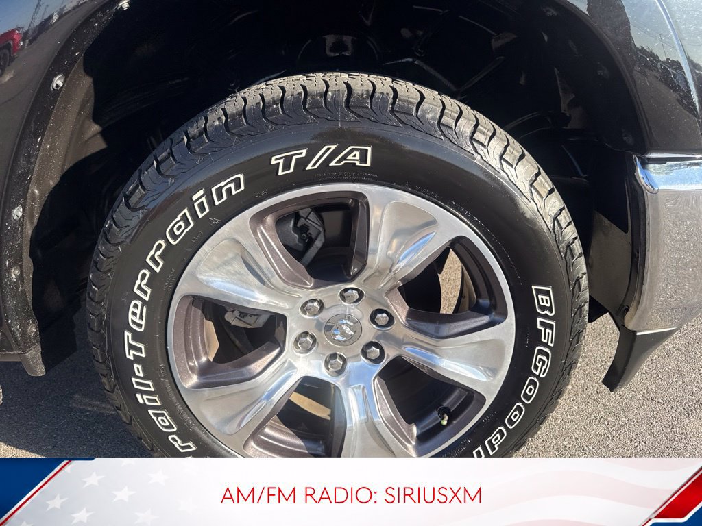 Used 2022 RAM 1500 Laramie AWD/4WD image 2