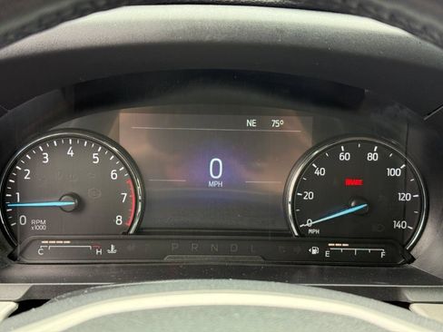 Used 2023 Ford Explorer XLT w/ Equipment Group 202A AWD/4WD image 37