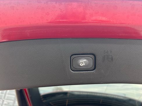 Used 2024 Ford Edge SEL w/ Convenience Package image 12