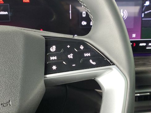 New 2025 Audi Q5 Prestige image 35