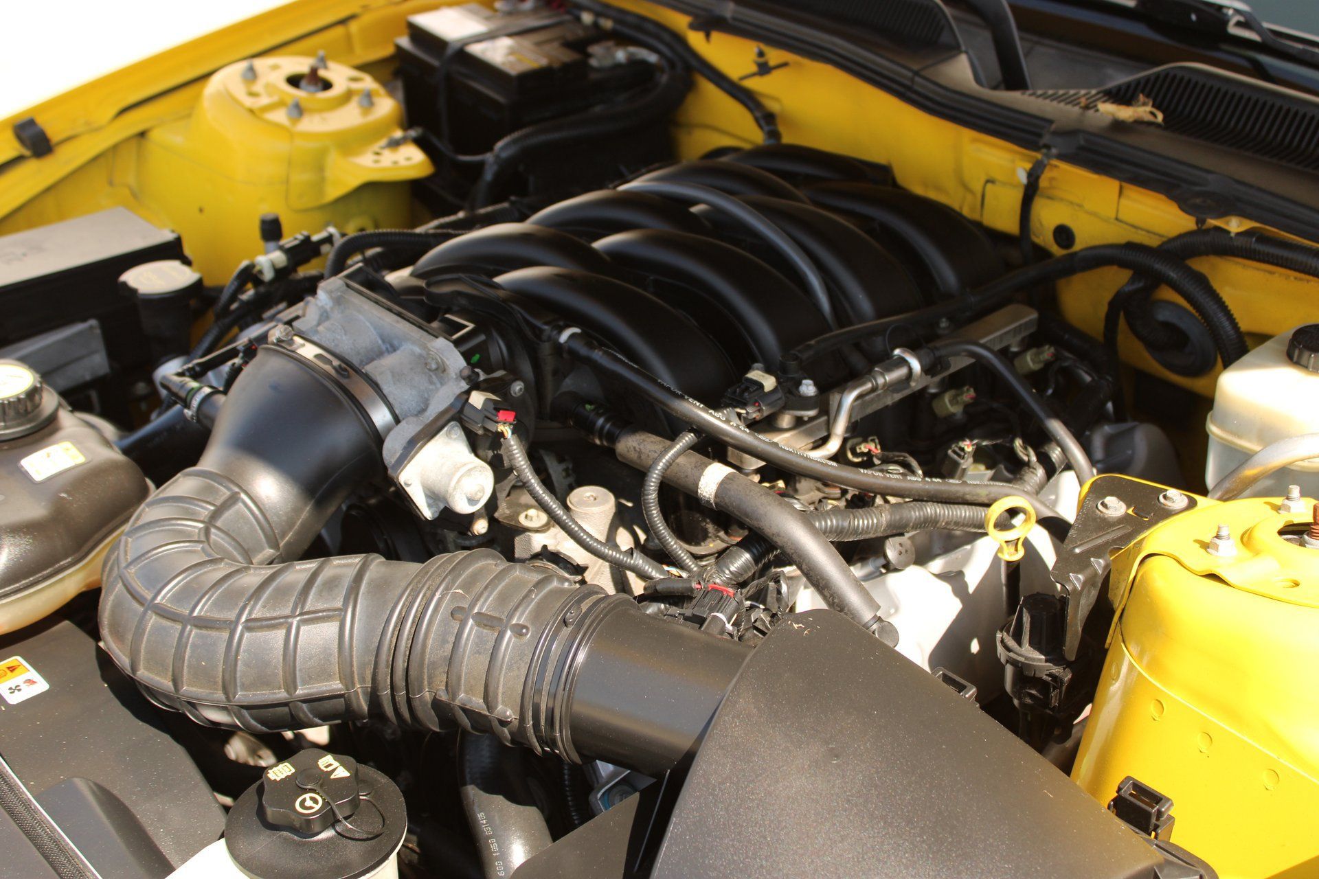 Used 2005 Ford Mustang GT RWD image 15