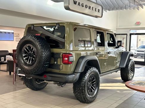 New 2026 Jeep Wrangler Unlimited Rubicon 392 w/ Quick Order Package 27X Moab AWD/4WD image 7