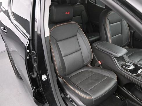 Certified 2023 GMC Acadia AT4 w/ Technology Package AWD/4WD image 11