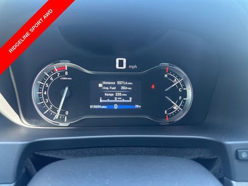 Used 2023 Honda Ridgeline Sport image 11