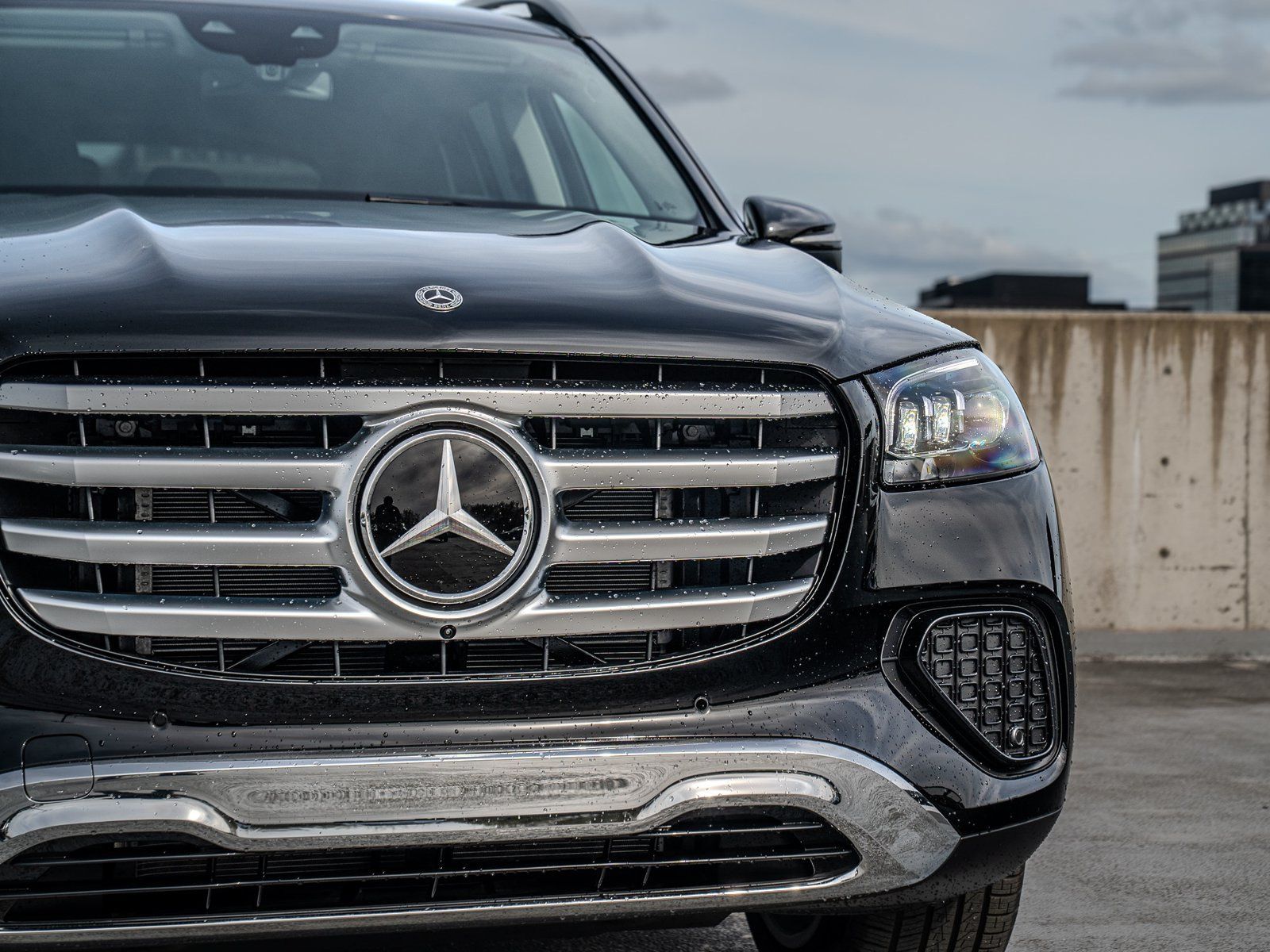 Certified 2026 Mercedes-Benz GLS 450 4MATIC image 8