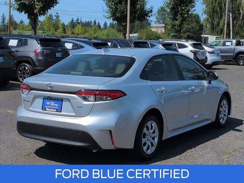 Used 2024 Toyota Corolla LE FWD image 5
