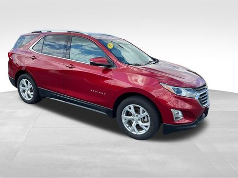 Used 2018 Chevrolet Equinox LT w/ Sun & Infotainment Package AWD/4WD image 9