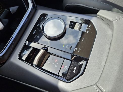 New 2025 BMW X3 xDrive30i w/ Premium Package image 34