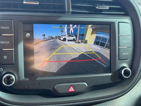 Certified 2025 Kia Soul LX w/ LX Technology Package image 19