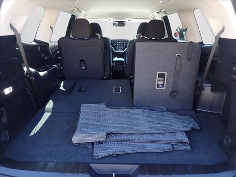 Certified 2025 Subaru Ascent Premium AWD/4WD image 8