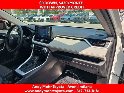 Used 2021 Toyota RAV4 XLE FWD image 32