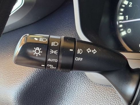 Used 2023 Toyota Tundra SR5 w/ SR5 Convenience Package RWD image 32