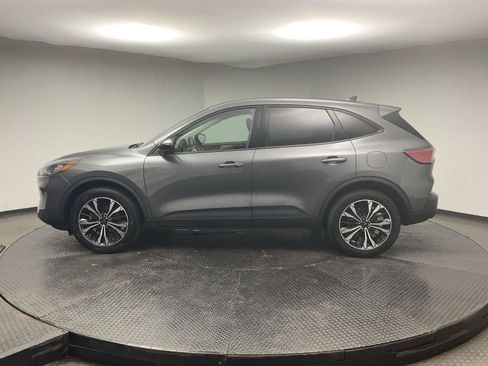 Used 2022 Ford Escape SE w/ SE Sport Appearance Package AWD/4WD image 4