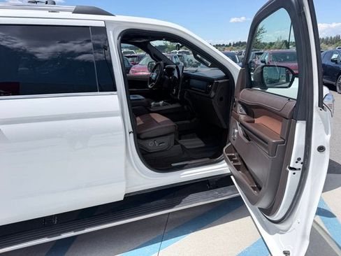 Used 2024 Ford Expedition Max King Ranch AWD/4WD image 9