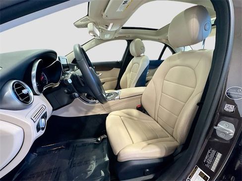 Certified 2018 Mercedes-Benz C 300 4MATIC Sedan image 21