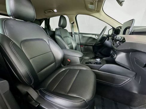 Certified 2020 Ford Escape SEL image 15