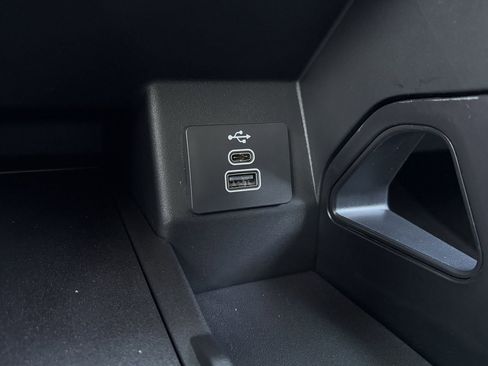 New 2025 Ford Ranger XL image 50