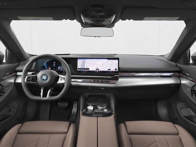 New 2027 BMW 550e xDrive AWD/4WD image 5