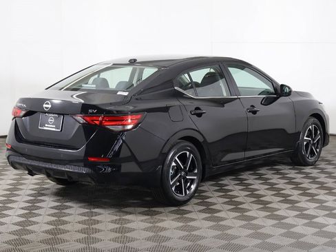 Used 2024 Nissan Sentra SV image 8