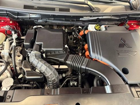 Used 2023 Mitsubishi Outlander SEL image 29