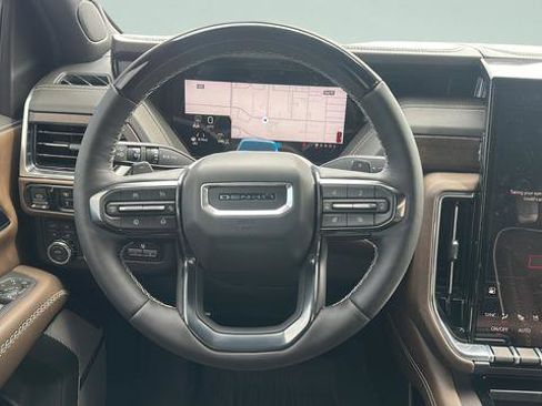 New 2026 GMC Yukon XL Denali Ultimate w/ LPO, Illumination Package image 13