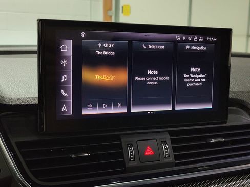 Used 2022 Audi SQ5 Premium Plus w/ Premium Plus Package image 36