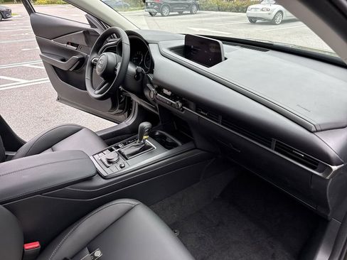 New 2026 MAZDA CX-30 AWD 2.5 S w/ Select Sport Pkg image 32
