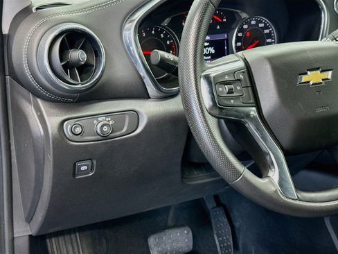 Used 2026 Chevrolet Blazer LT FWD image 17