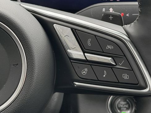 Used 2025 Buick Enclave Avenir w/ Super Cruise Package image 35