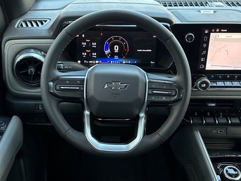 New 2026 Chevrolet Colorado ZR2 w/ Technology Package AWD/4WD image 14