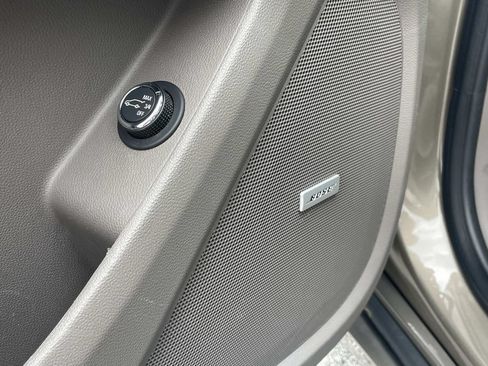 Used 2020 Chevrolet Traverse Premier w/ LPO, Floor Liner Package FWD image 18