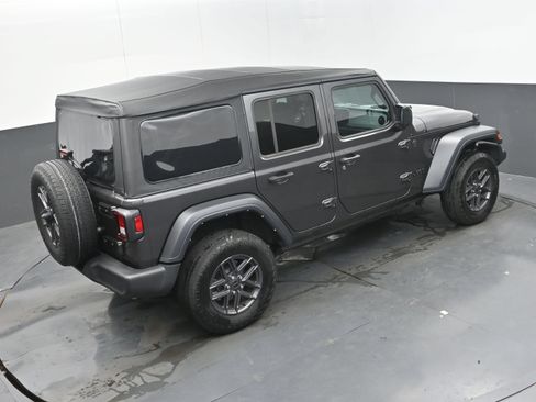Used 2025 Jeep Wrangler Unlimited Sport AWD/4WD image 30