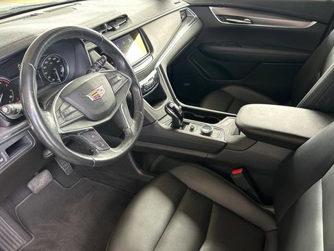 Used 2023 Cadillac XT5 Luxury FWD image 10